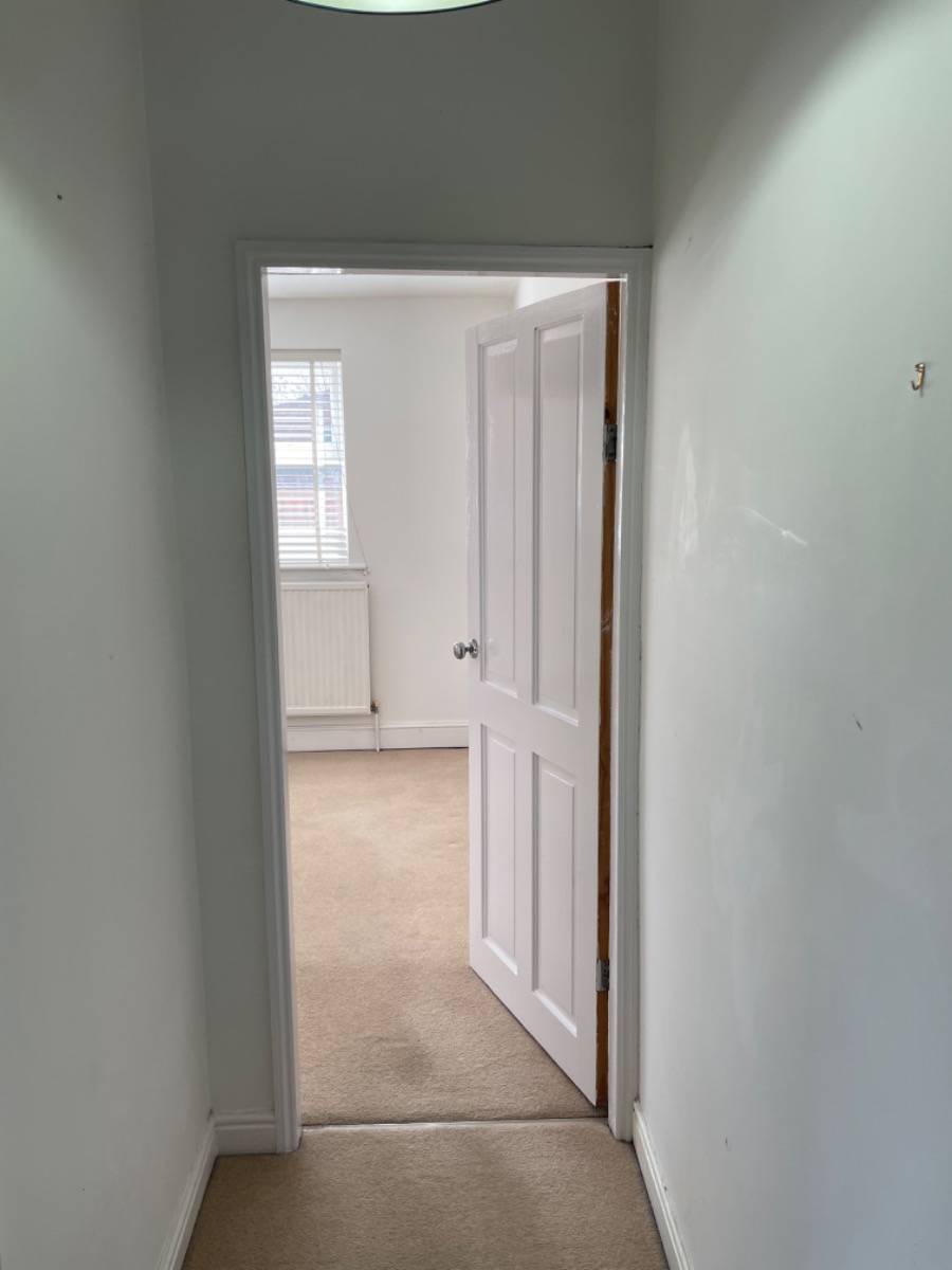 Painter and Decorator: Image 12